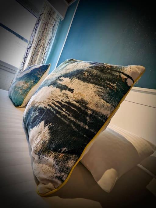 Cosy 2-Bedroom House In Leith Edimburgo Esterno foto