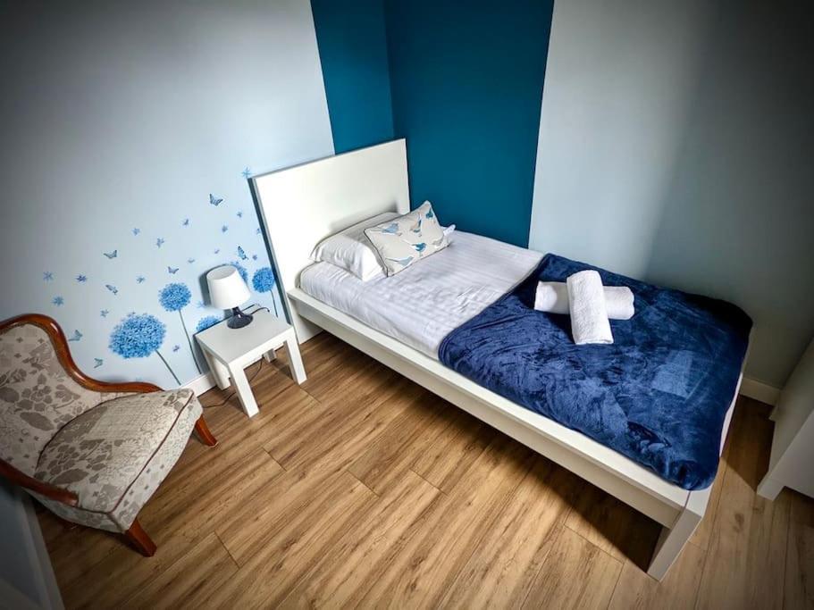 Cosy 2-Bedroom House In Leith Edimburgo Esterno foto